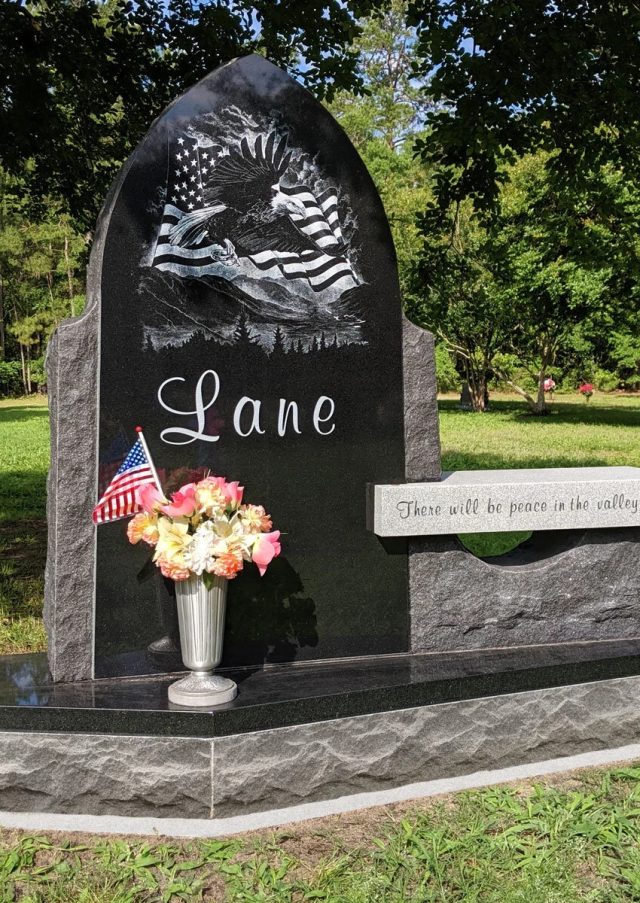 granite Monuments exporter from india